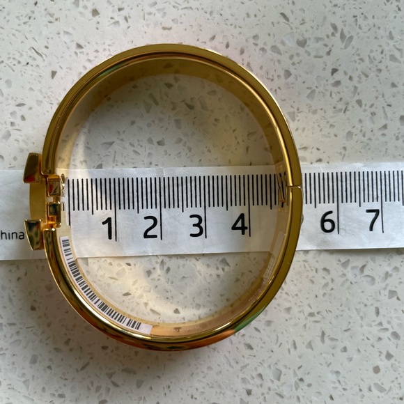 Hermes Clic H bracelet with orange enamel and yellow gold hardware - Picture 12 of 12